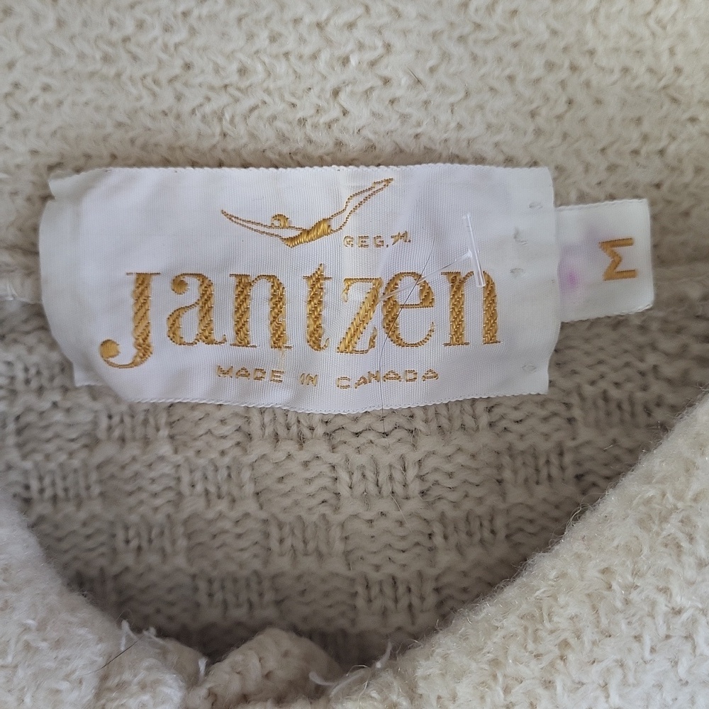 Vintage 70s Jantzen Cable Knit Cardigan - Made in Canada - Cream - Picture 6 of 11